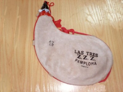 BOTA DE VINO TRES ZZZ PEZ CURVA-1,5L