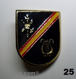 PEPITO LEGION EMBLEMA CON CUERO 25